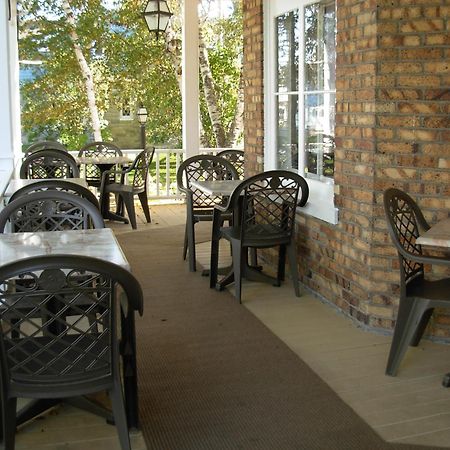 Chez Truchon Bistro-Auberge La Malbaie Bagian luar foto