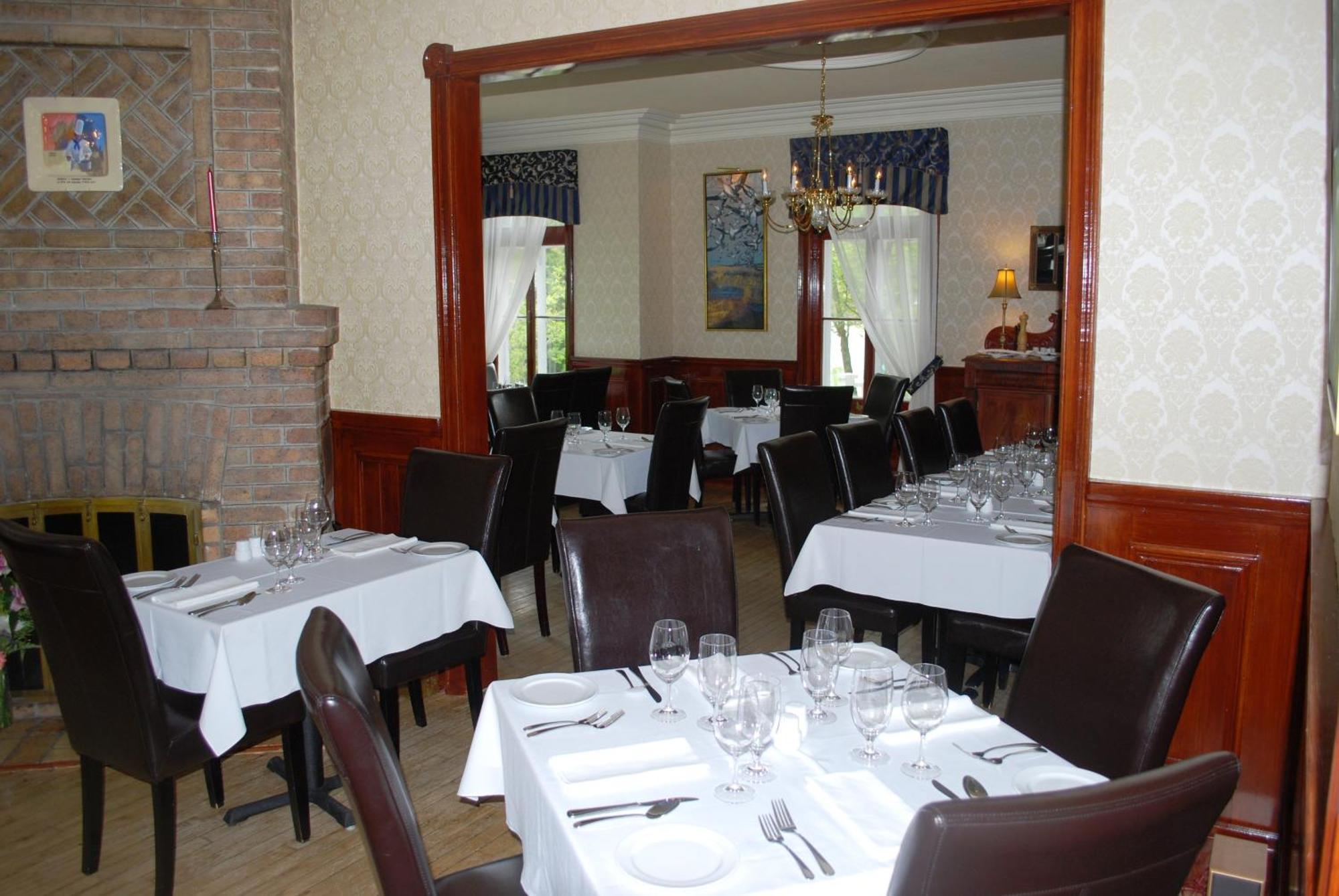 Chez Truchon Bistro-Auberge La Malbaie Bagian luar foto
