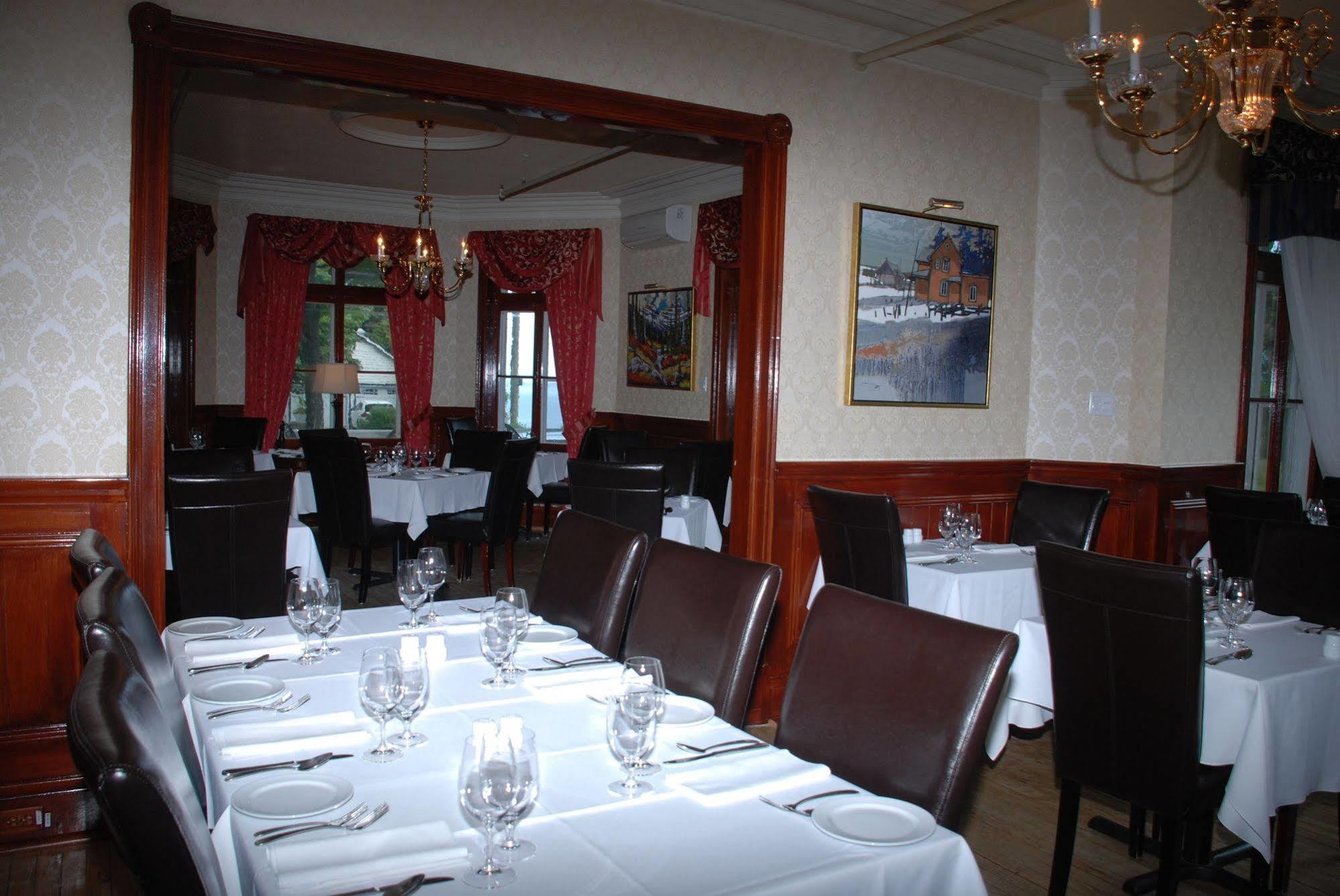 Chez Truchon Bistro-Auberge La Malbaie Bagian luar foto